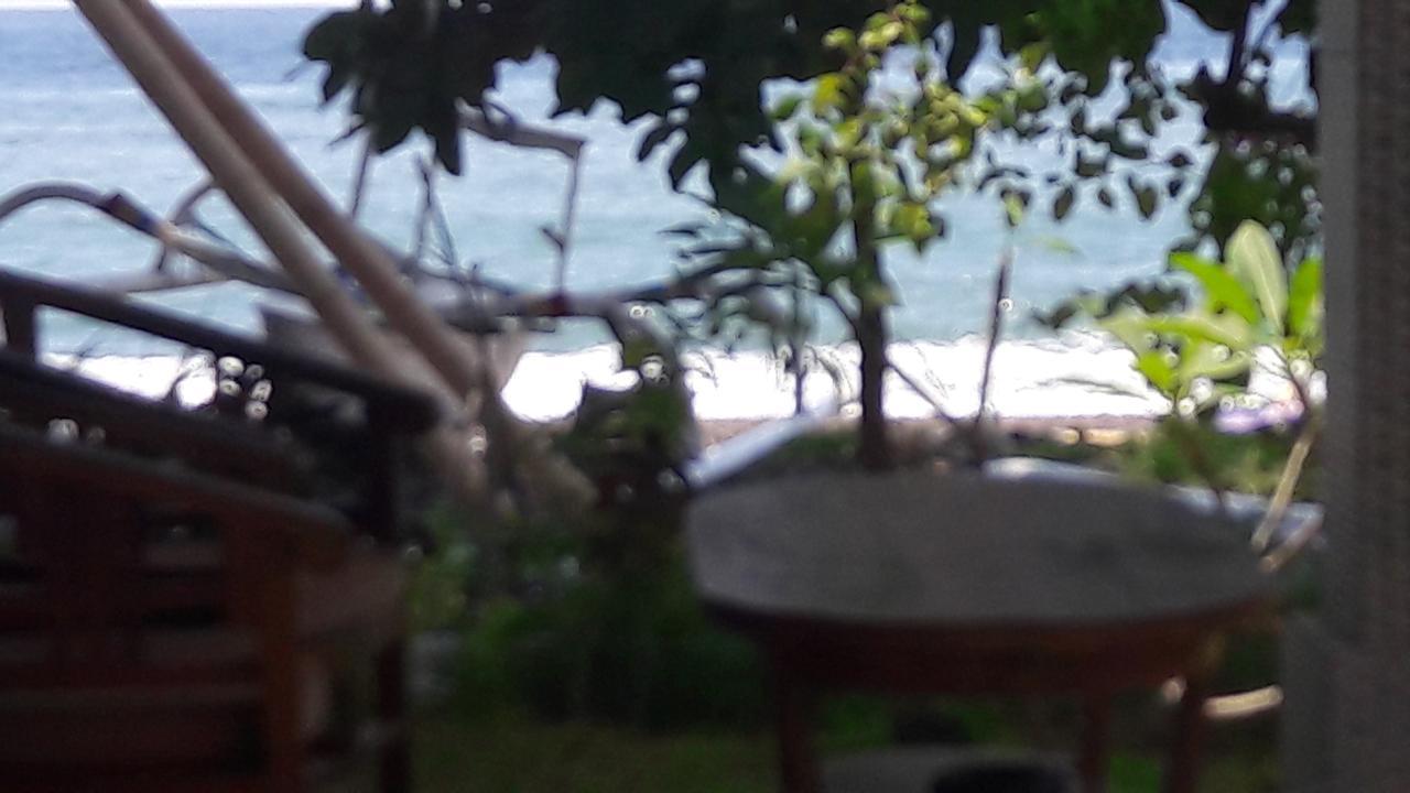 Warung Pantai Bungalows Amed Exterior foto